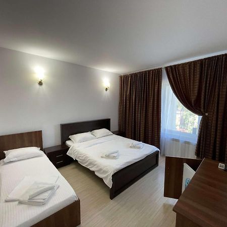 VILA REGAL Mamaia Exterior foto