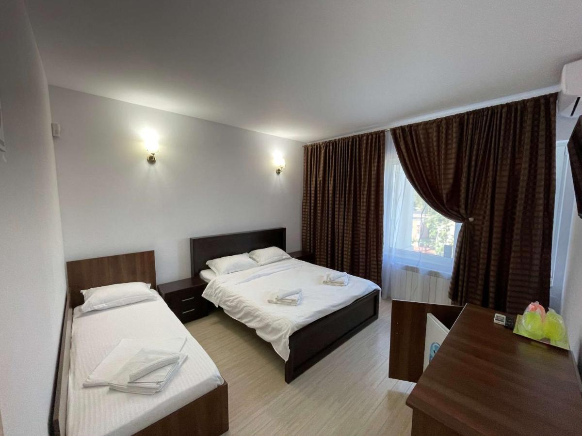VILA REGAL Mamaia Exterior foto