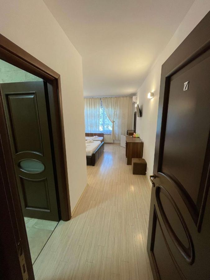 VILA REGAL Mamaia Exterior foto